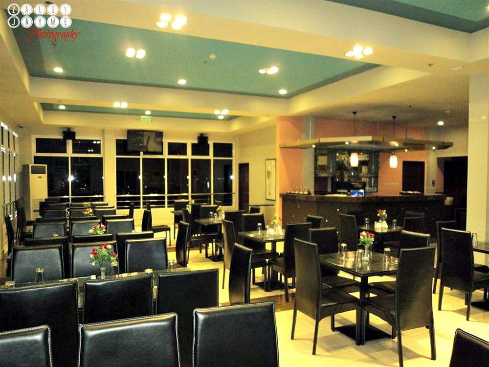 Salón de Baile Capitol Central Hotel and Suites
