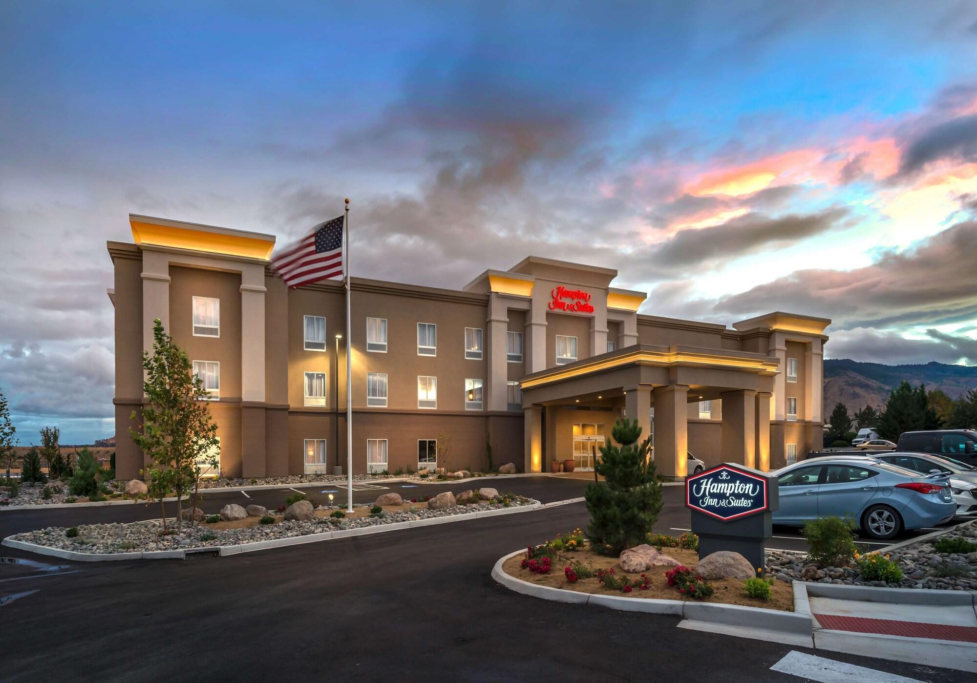 Varios Hampton Inn & Suites Reno West