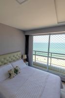 Alquiler Vacacional - Modern Beachfront Apartment with Magnificent Seaview