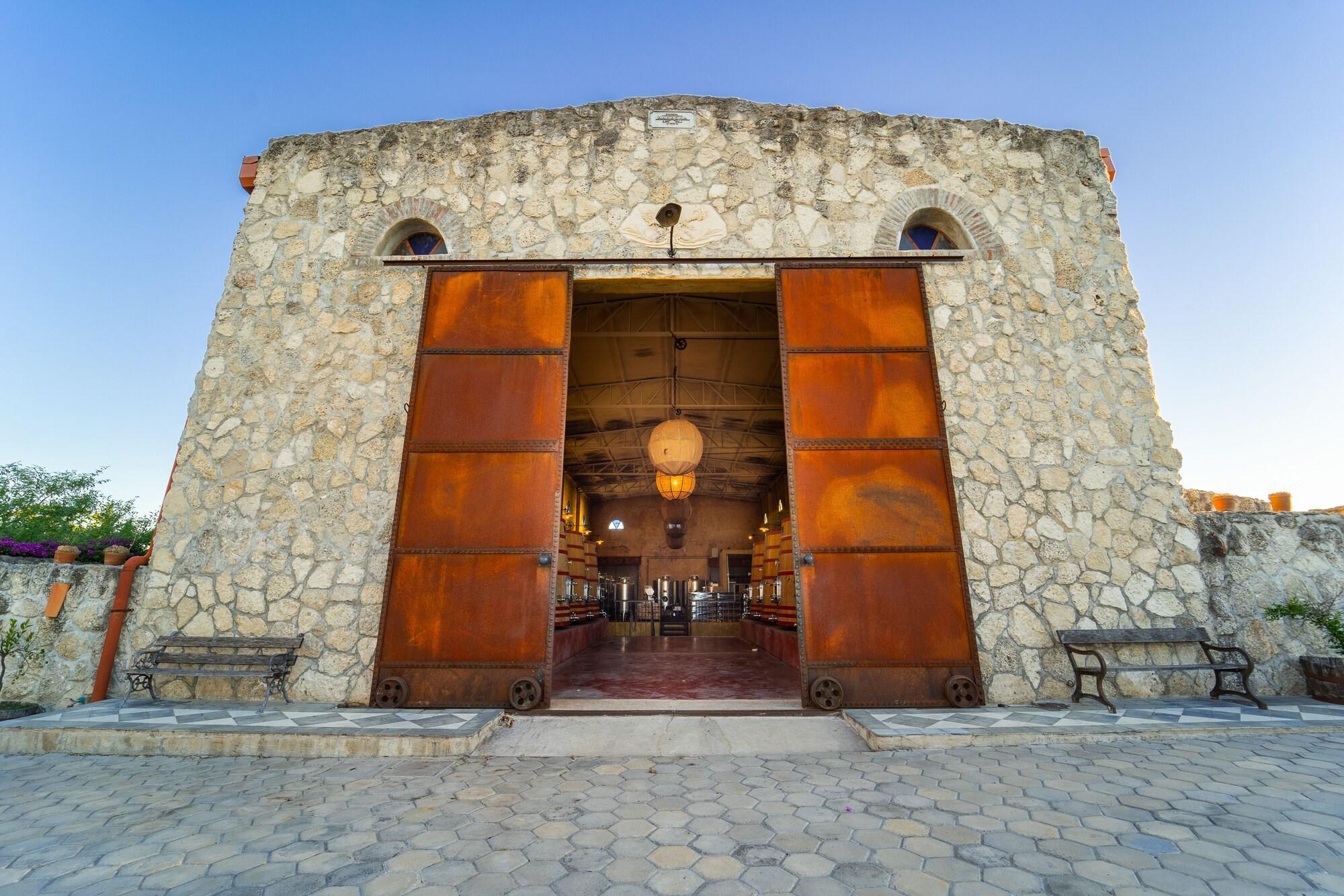 Vista Exterior Narbona Wine Lodge
