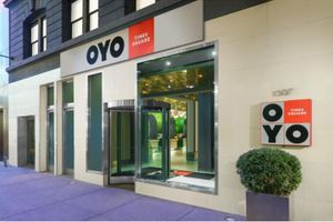 Alojamiento - OYO Times Square