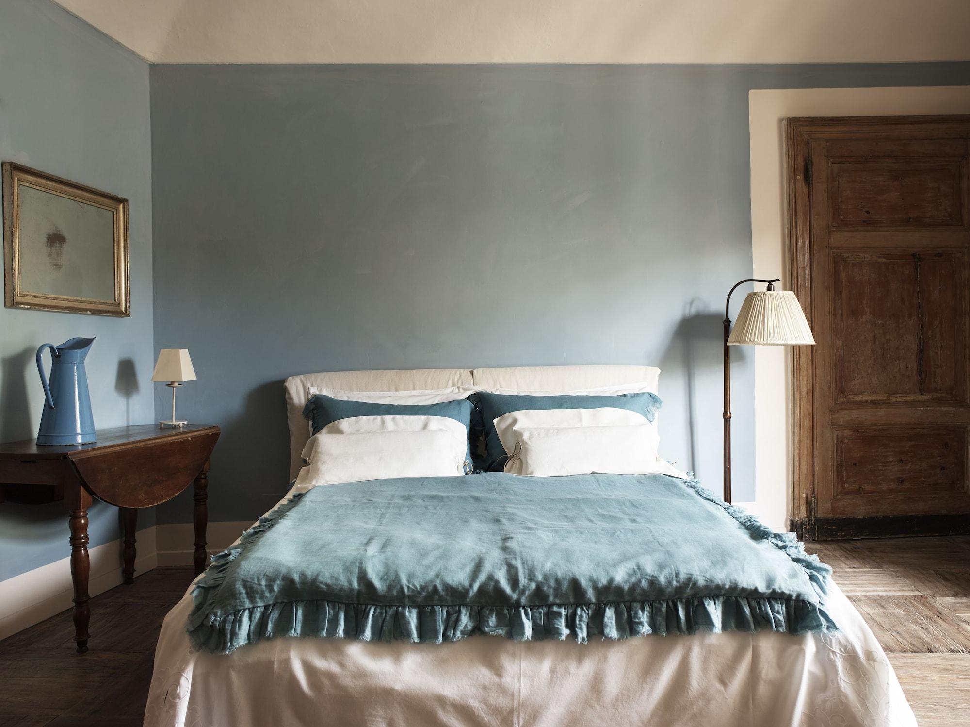 Varios Colazione in Piazza Castello