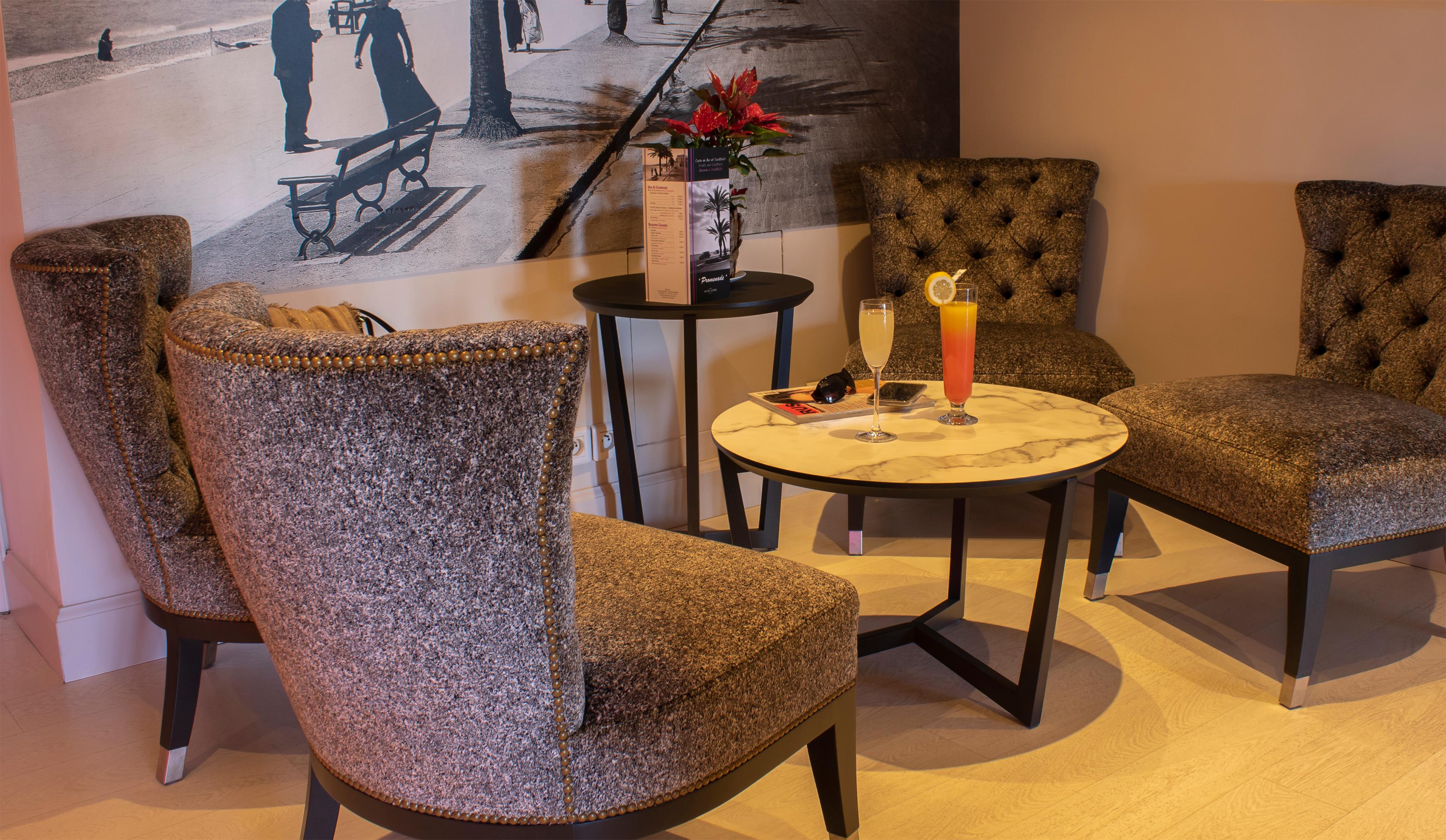 Bar/Salón Hôtel Suisse