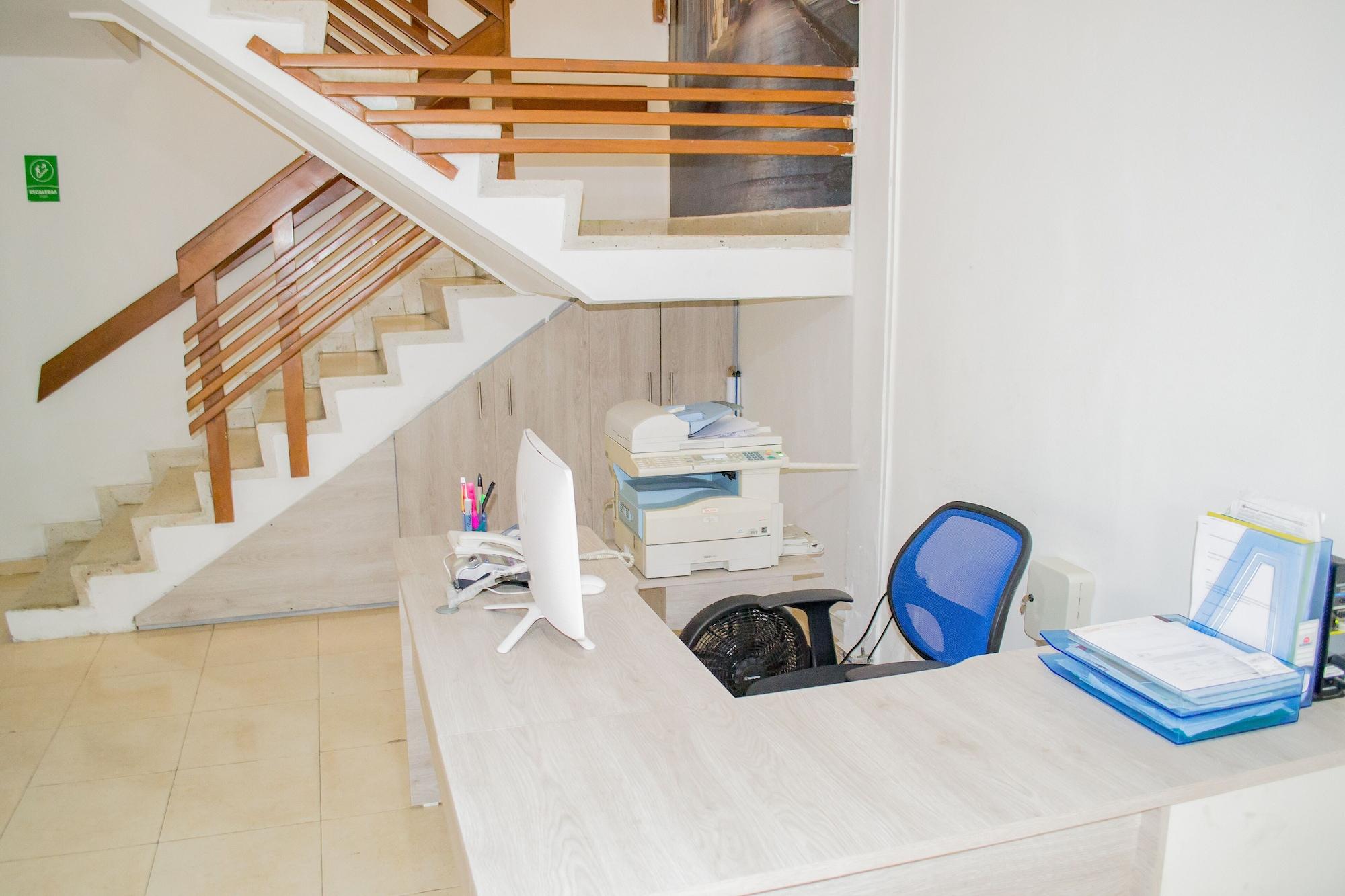 Varios Hostal Ocean View - Hostel