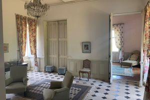 Alojamiento - 6 Bedroom Castle in Saint-Germain-sur-Vienne