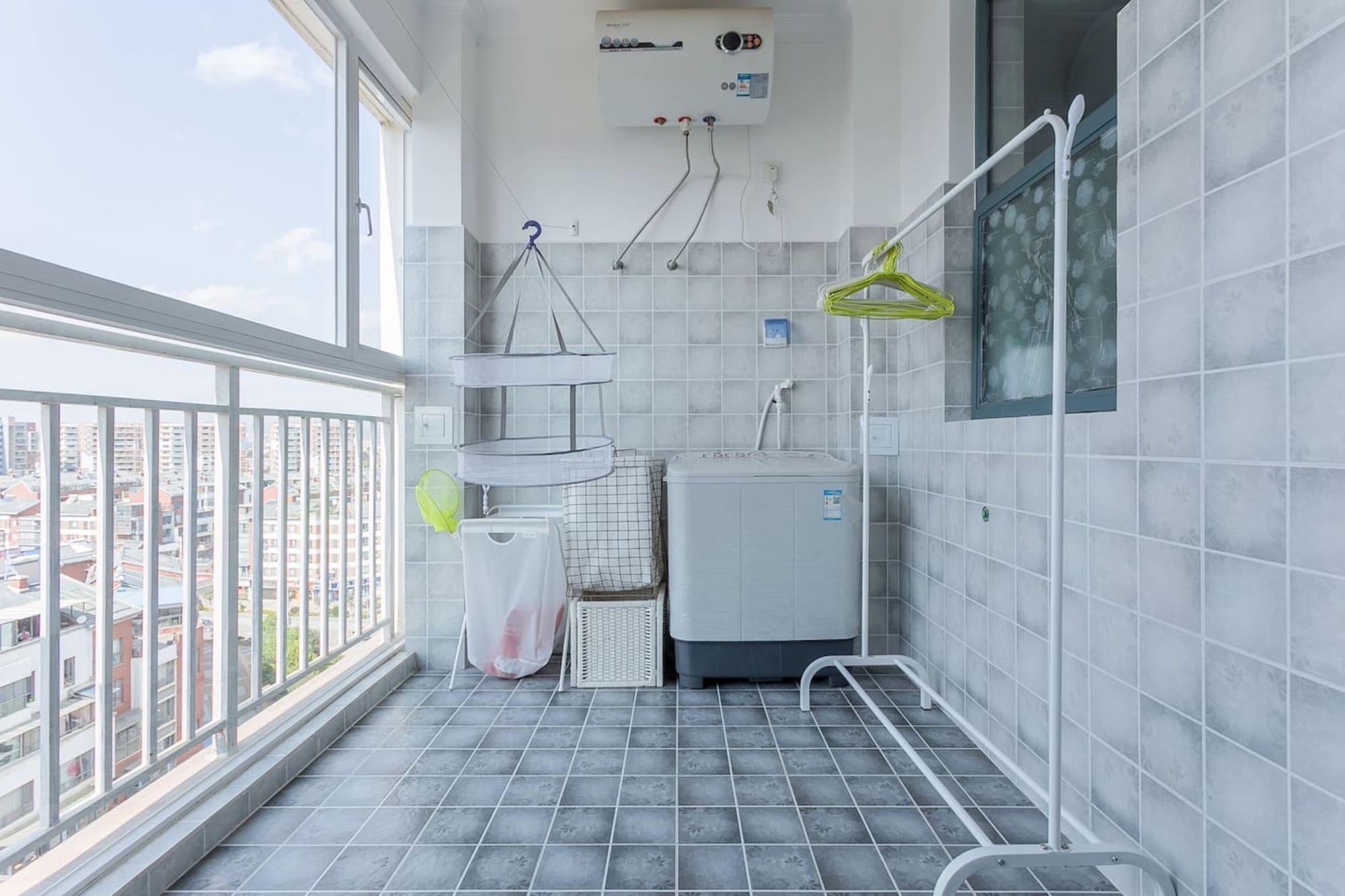 Equipamiento de Habitación Le Tu Community