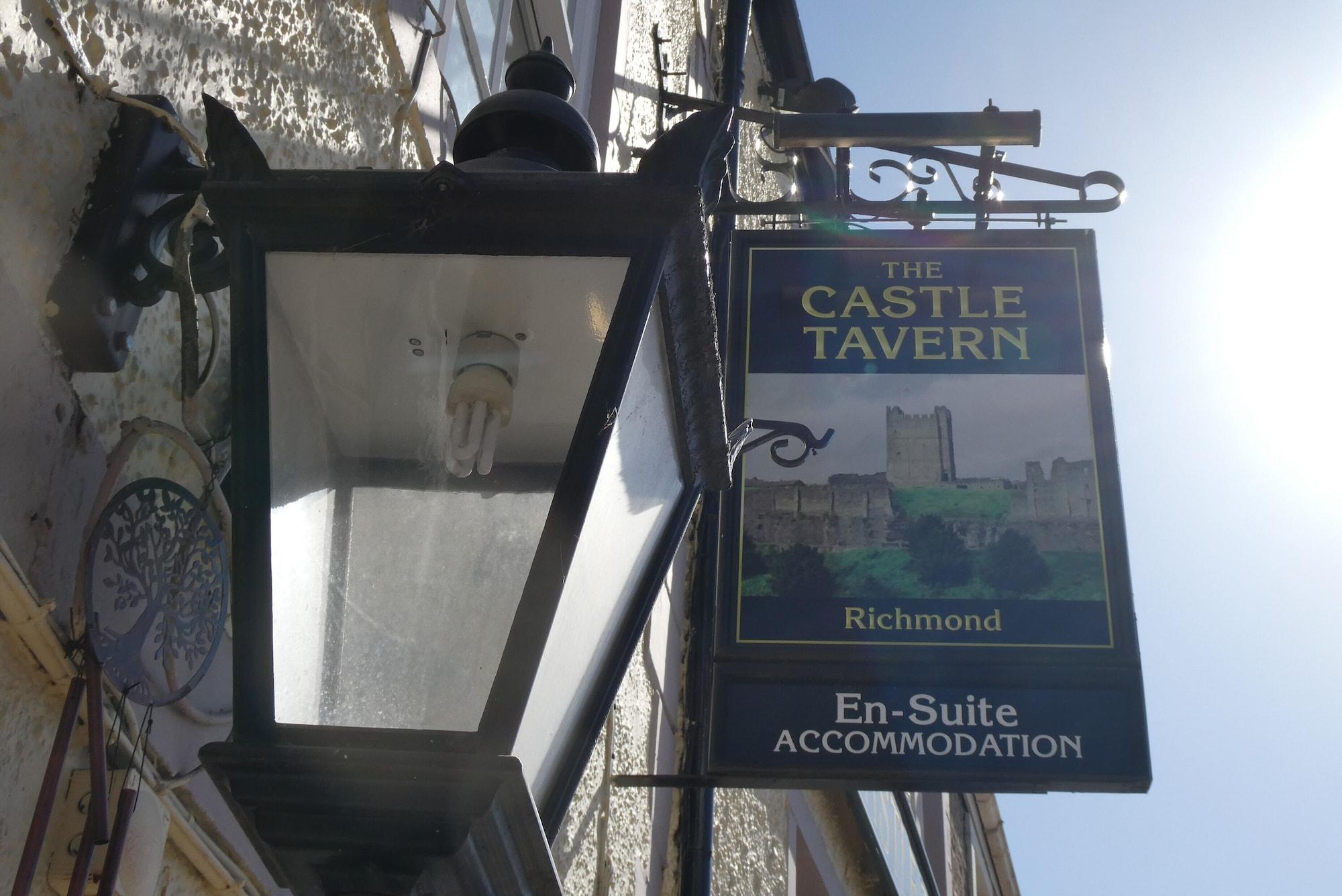 Vista Exterior The Castle Tavern