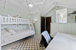Alquiler Vacacional - Ocean Views, Solar, Generator Private 3 Bedroom Home