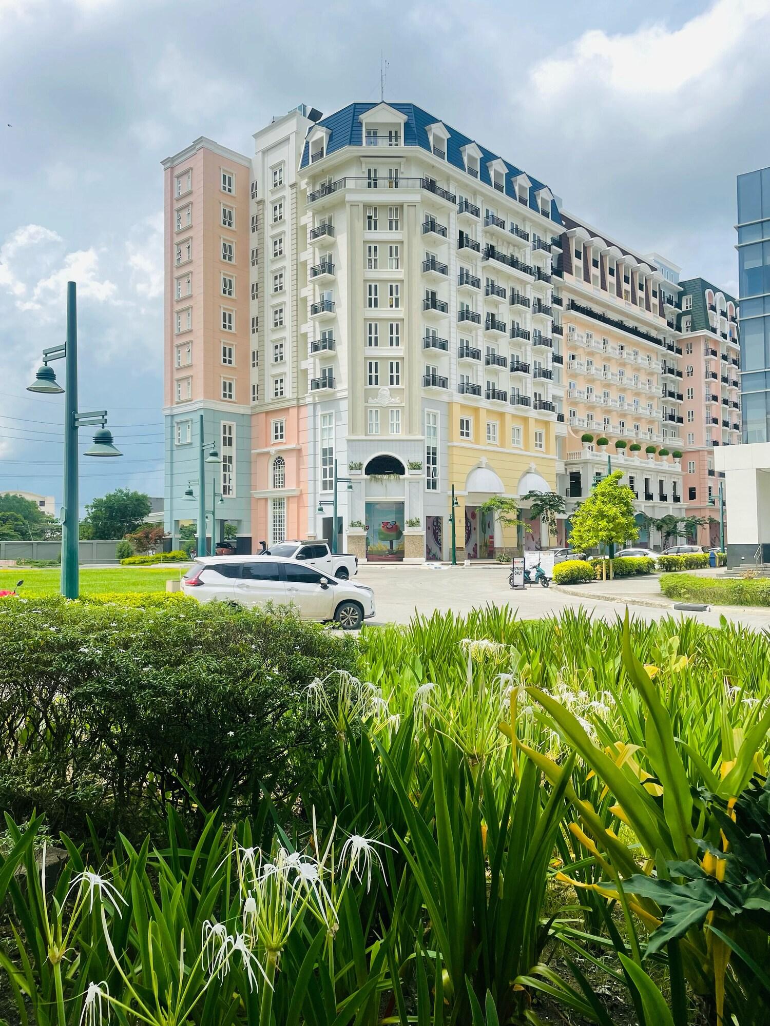 Vista Exterior Megaworld Iloilo Condo Unit