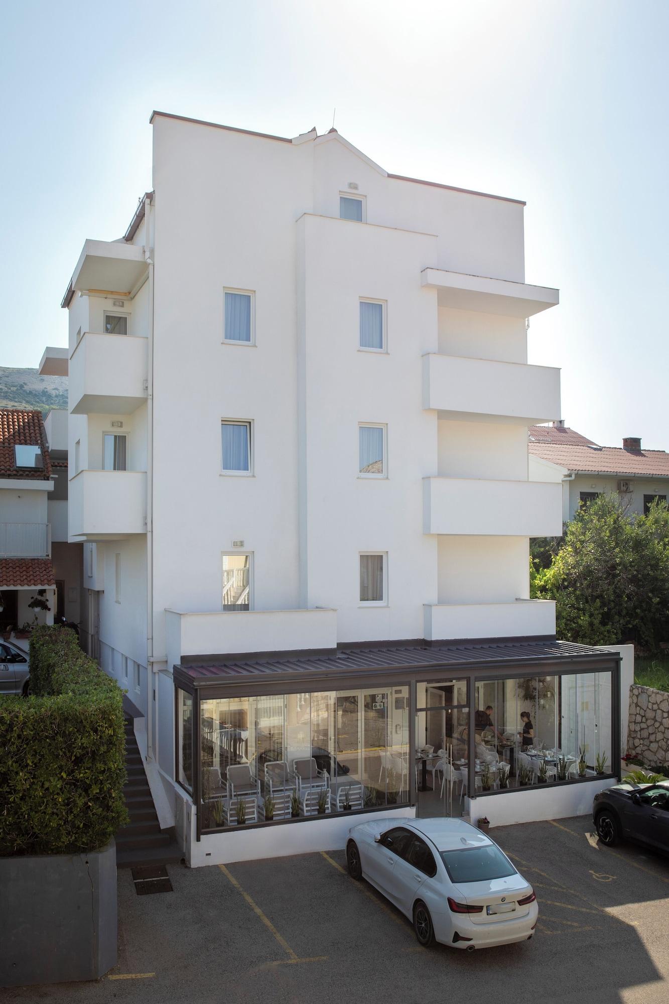 Vista Exterior Hotel Intermezzo