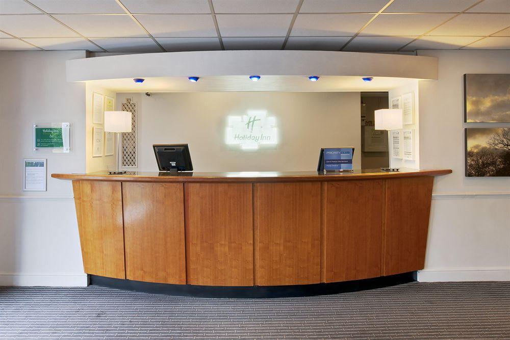 Vista Lobby Holiday Inn Warrington