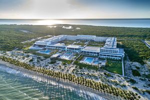 Hoteles en Cancún a la Orilla del Mar