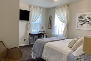 Alquiler Vacacional - Immaculate, bright & airy newly updated home in gorgeous Meridian next to Boise!