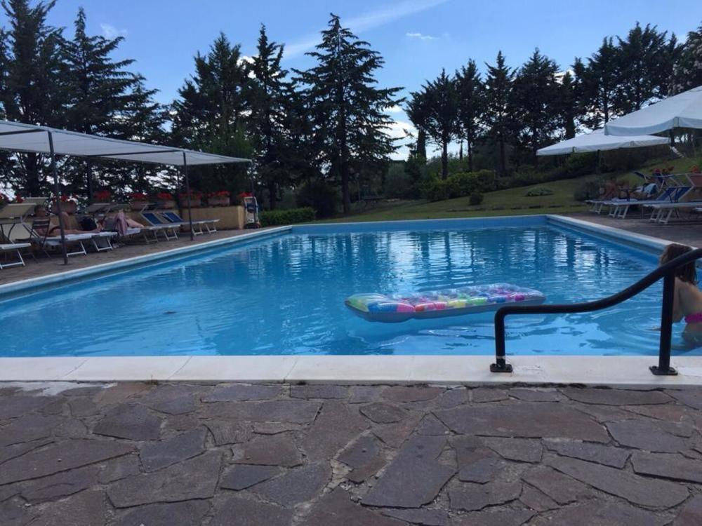 Vista Piscina Hotel Casafrassi Wine Resort