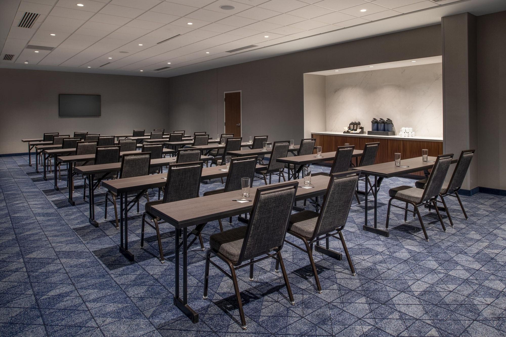 Sala de Reuniones Courtyard By Marriott Olympia
