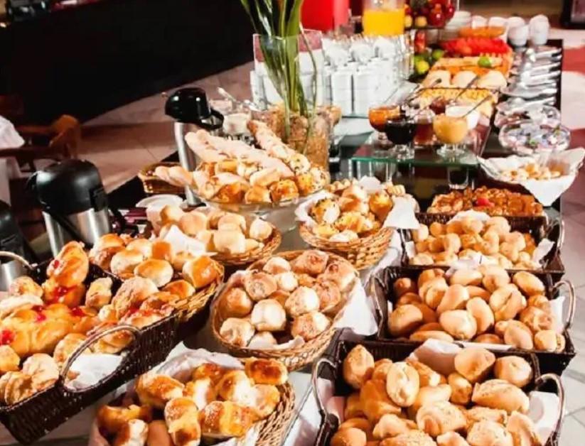 Restaurant Favorita Golden Hotel e Eventos