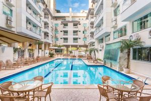 Alquiler Vacacional - Piso con piscina termal en la playa de verano de Bombinhas
