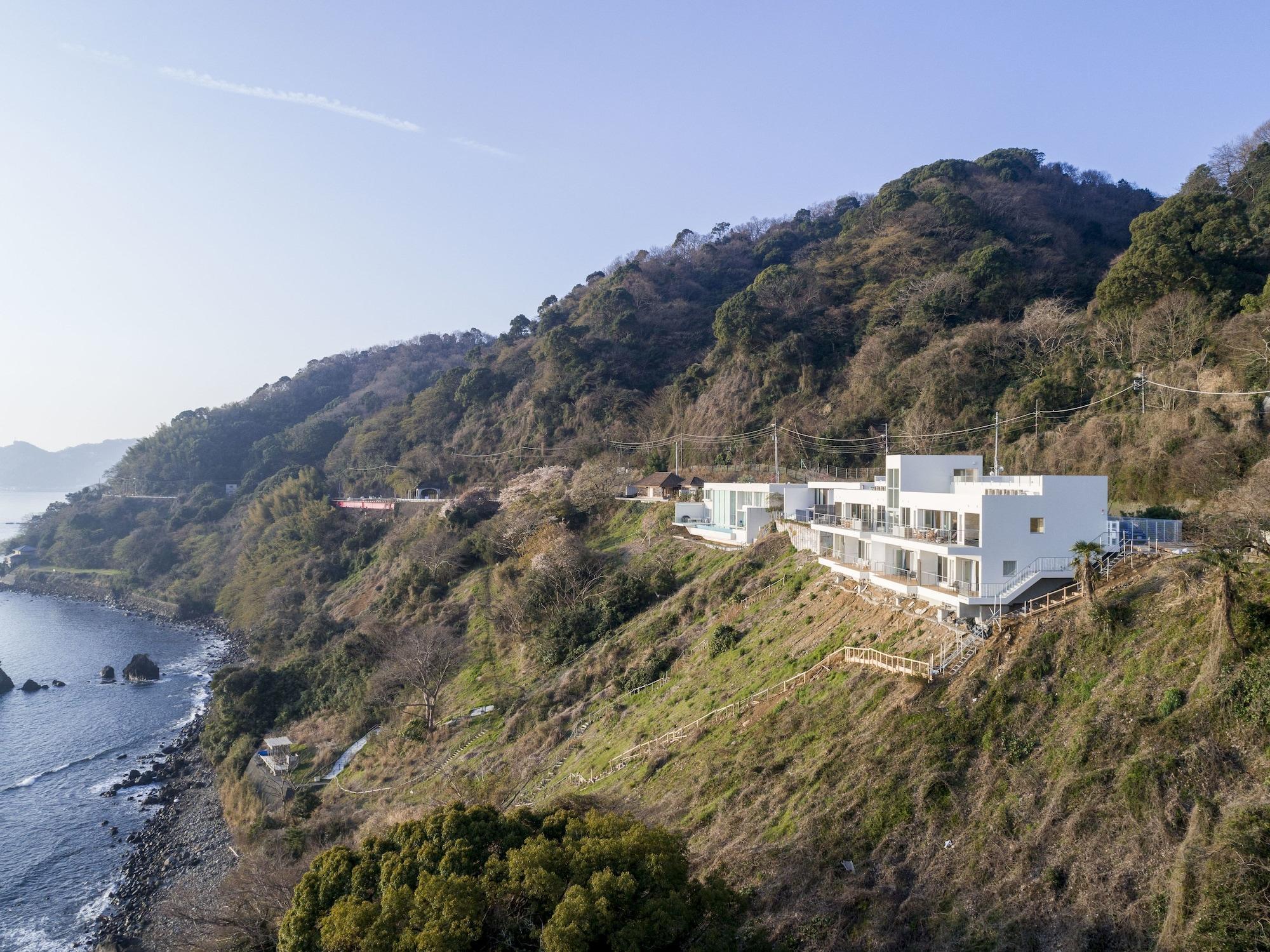 Vista Exterior Umito Voyage Atami
