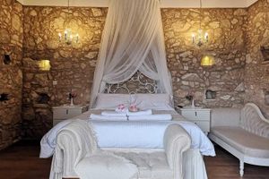 Alojamiento - Hanna Koumi Boutique Hotel