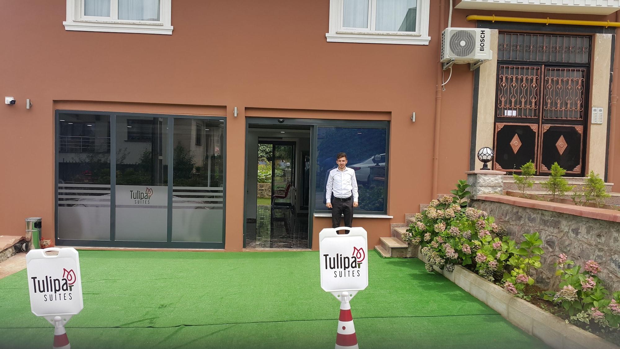 Vista Exterior Tulipa Suites