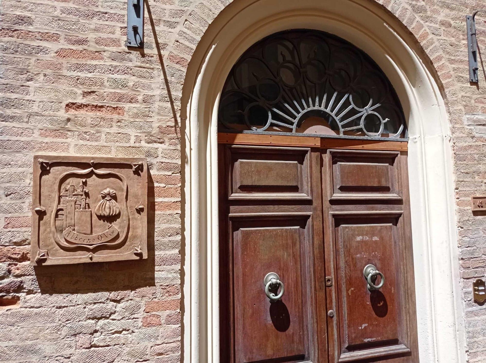 Vista Exterior Hotel Oviv Dimora del borgo