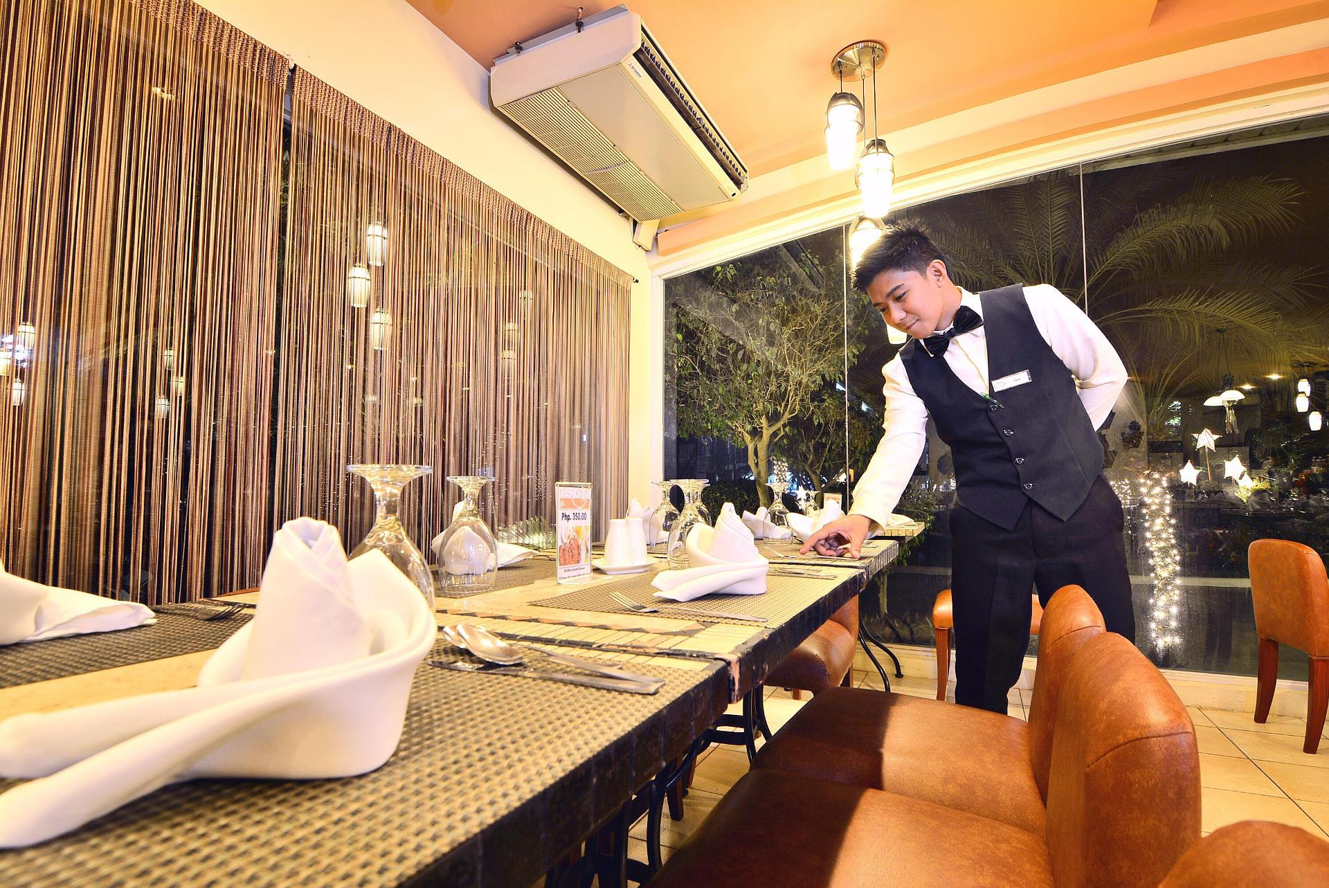 Restaurant Citystate Asturias Hotel Palawan