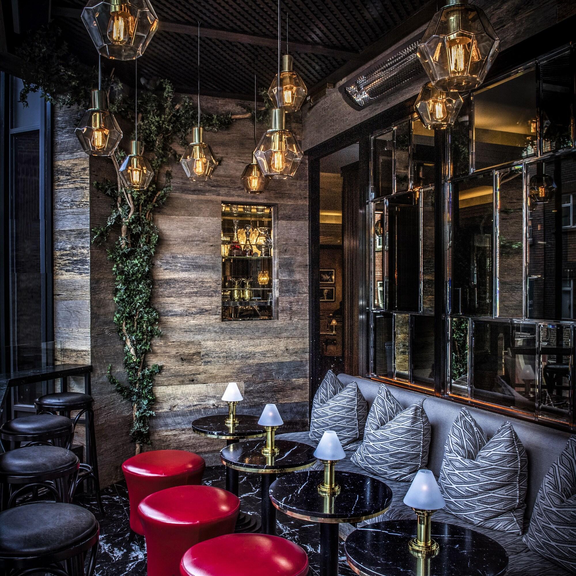 Bar/Salón The Westbury Hotel