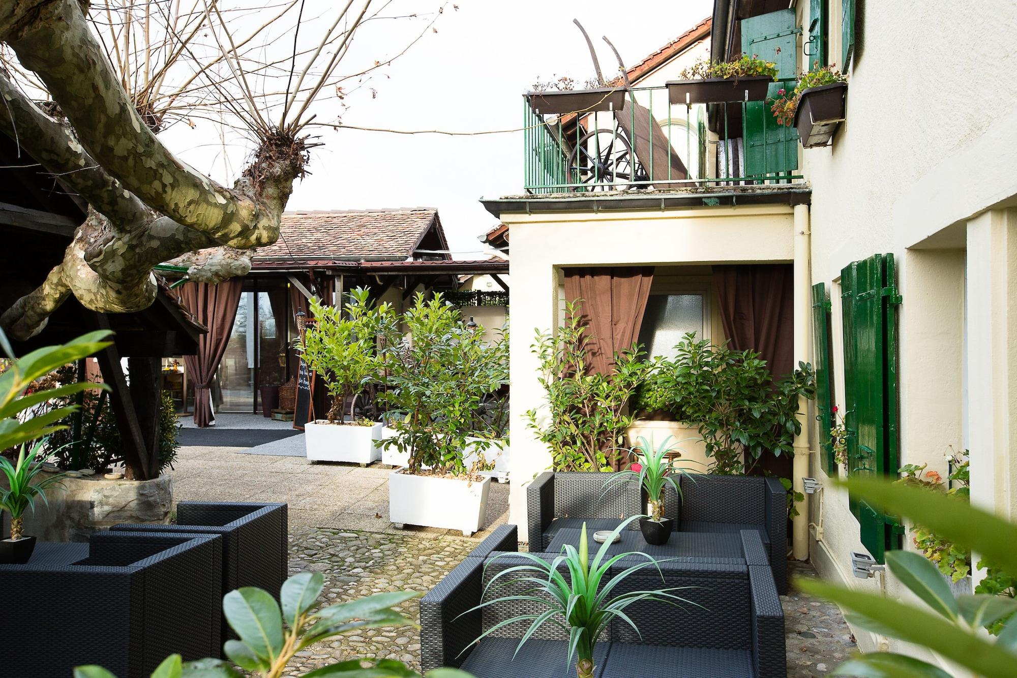 Vista Exterior Auberge des Grands Bois