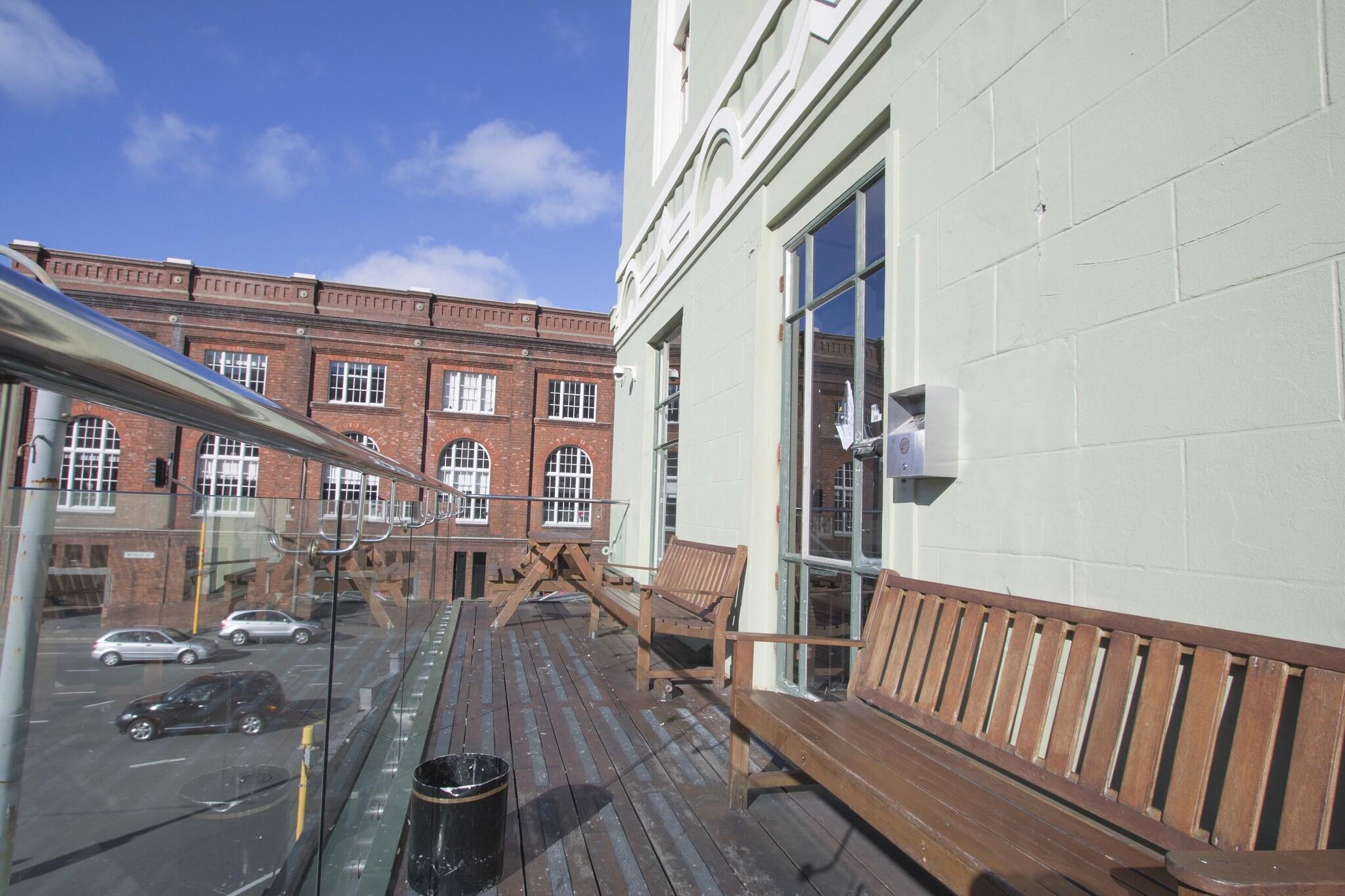 Varios Hotel Waterloo & Backpackers