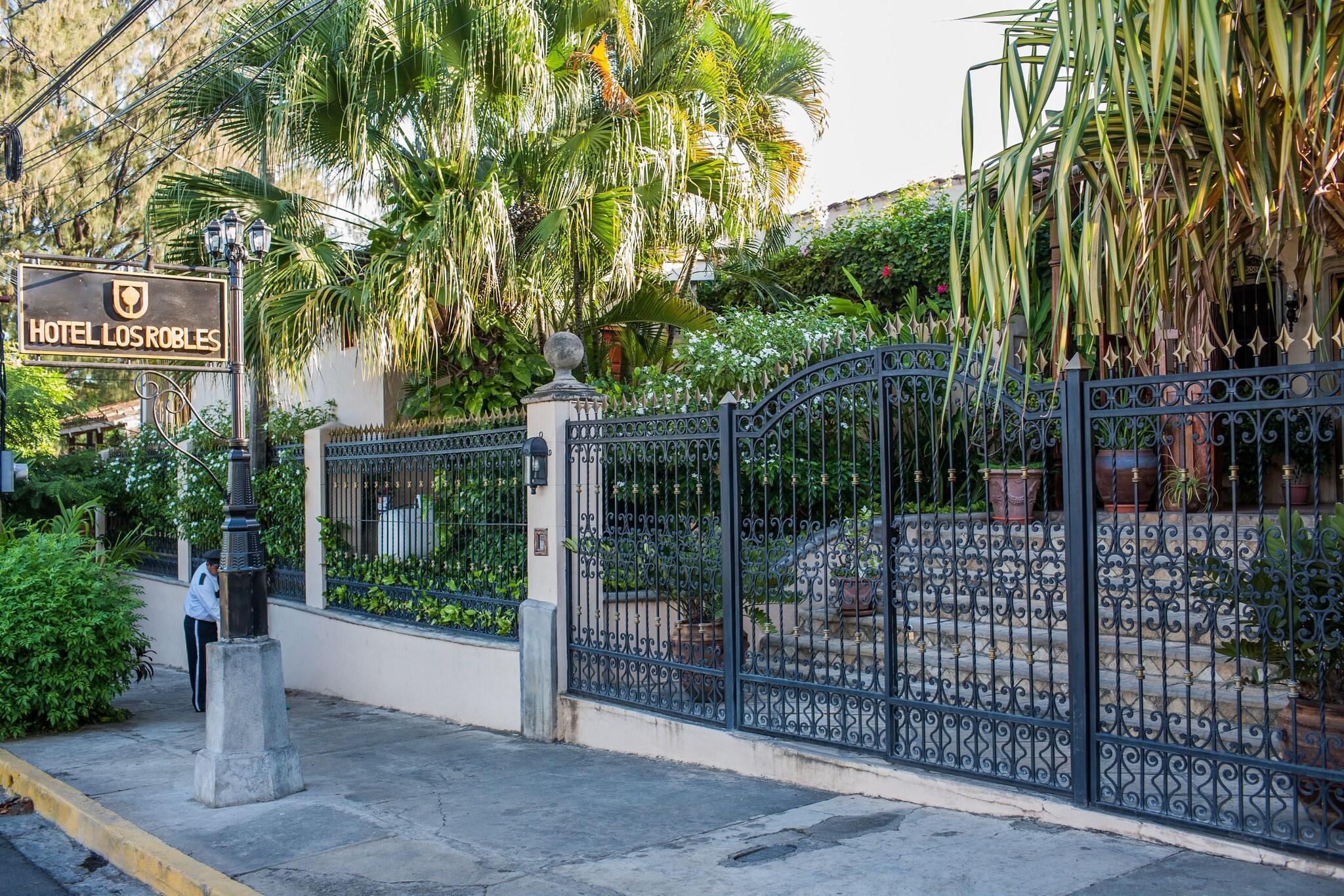 Vista Exterior Hotel Los Robles