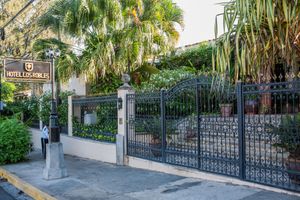 Alojamiento - Hotel Los Robles