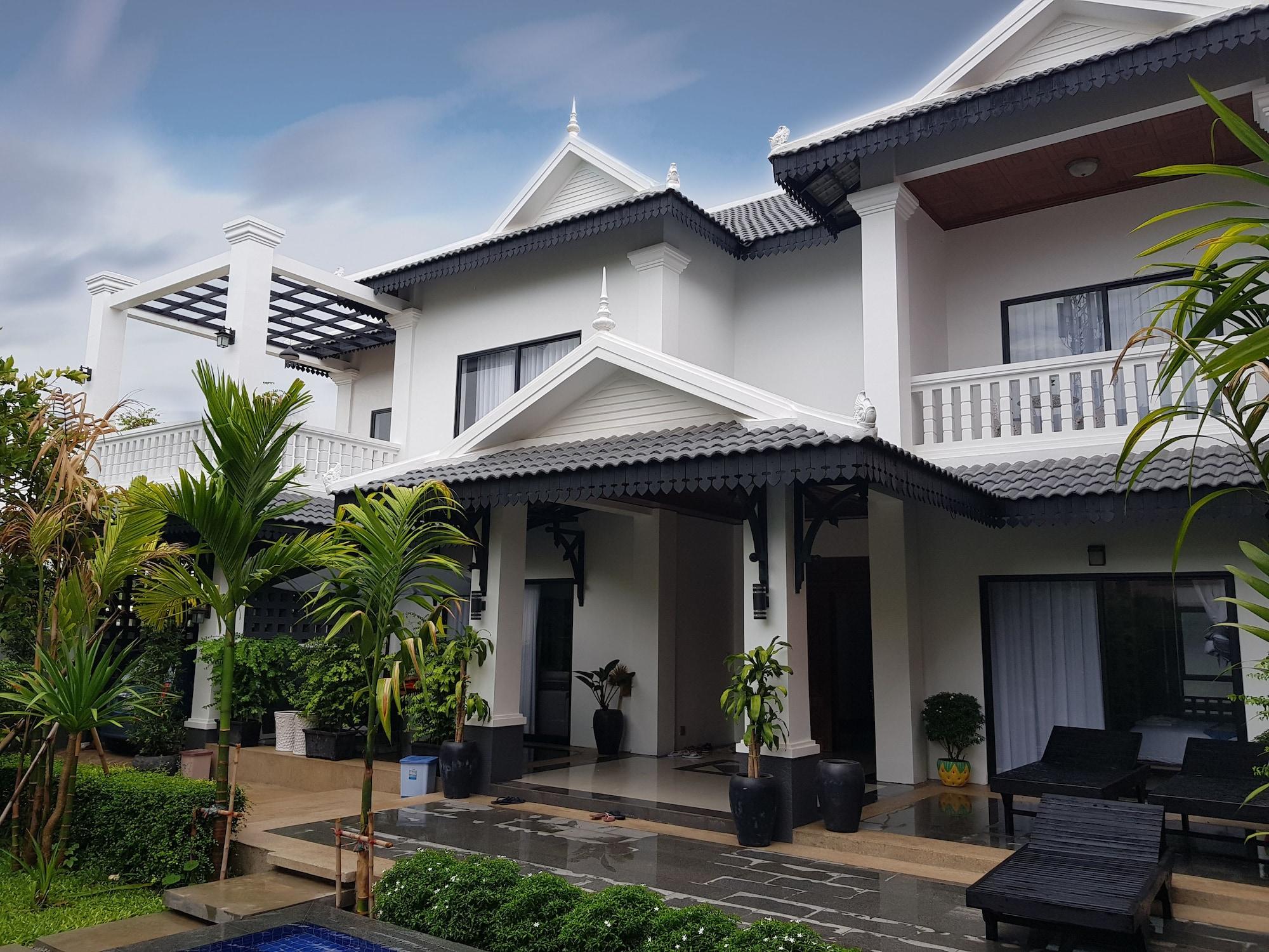 Vista Exterior Krissna Villa Siem Reap