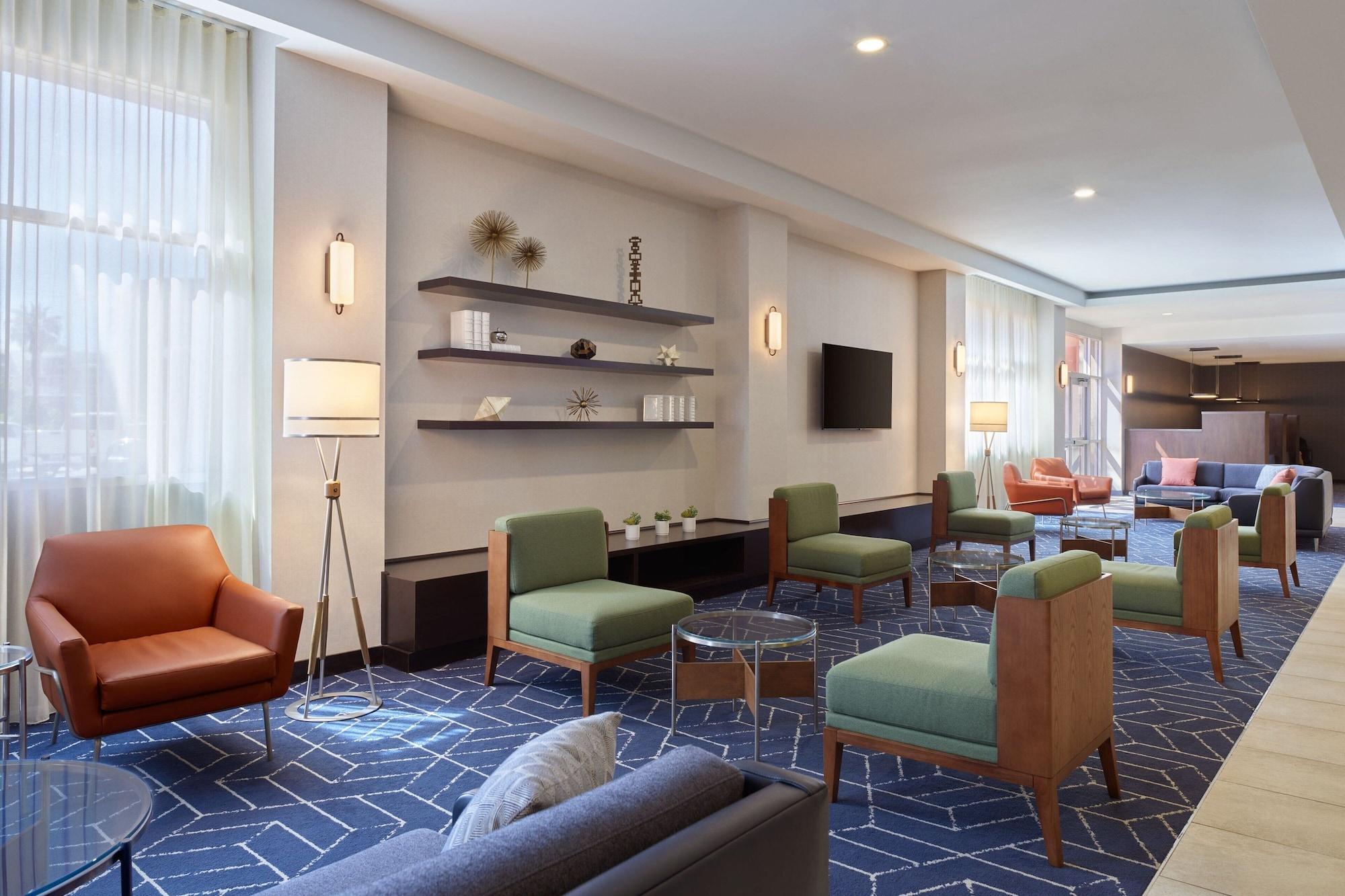 Vista Lobby Courtyard by Marriott Culver City Los Angeles