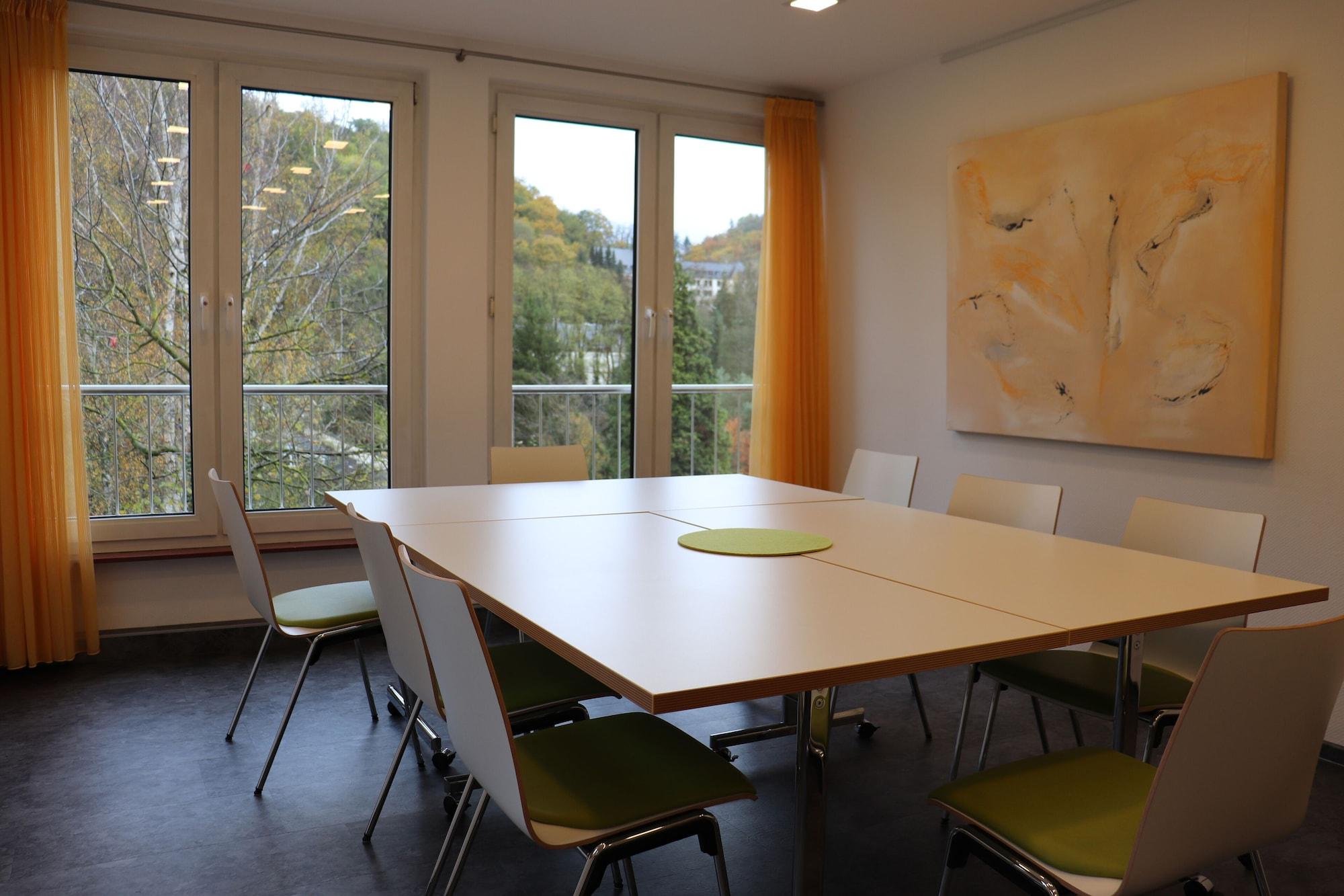 Sala de Reuniones Gästehaus St. Josef