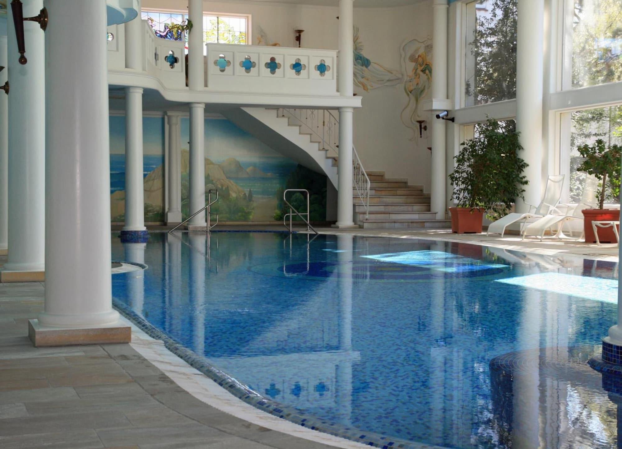Vista Piscina Genießer Hotel Altes Gymnasium