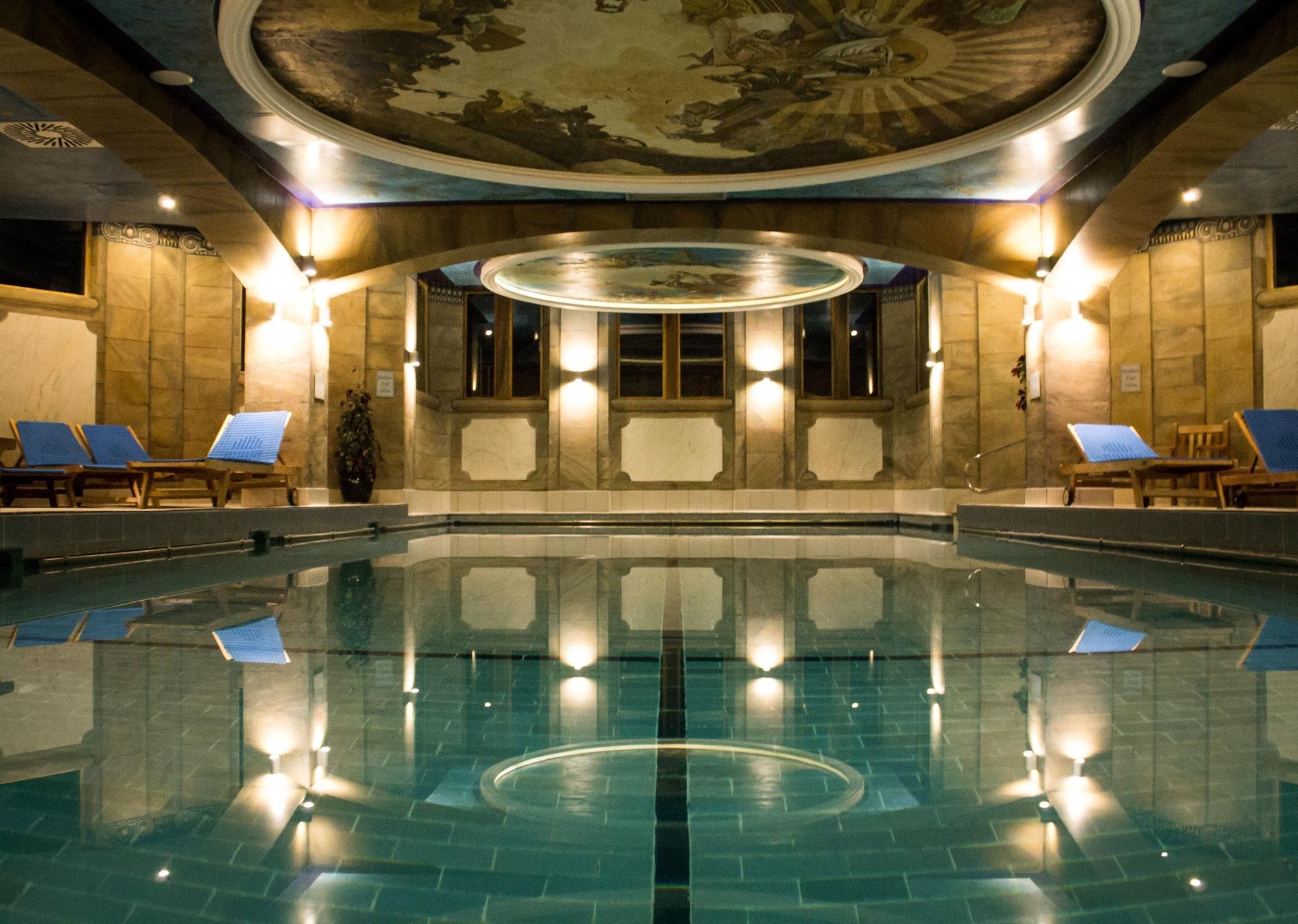 Vista Piscina Crieff Hydro