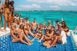 Actividad - Isla Mujeres en catamarán con barra libre - CUN