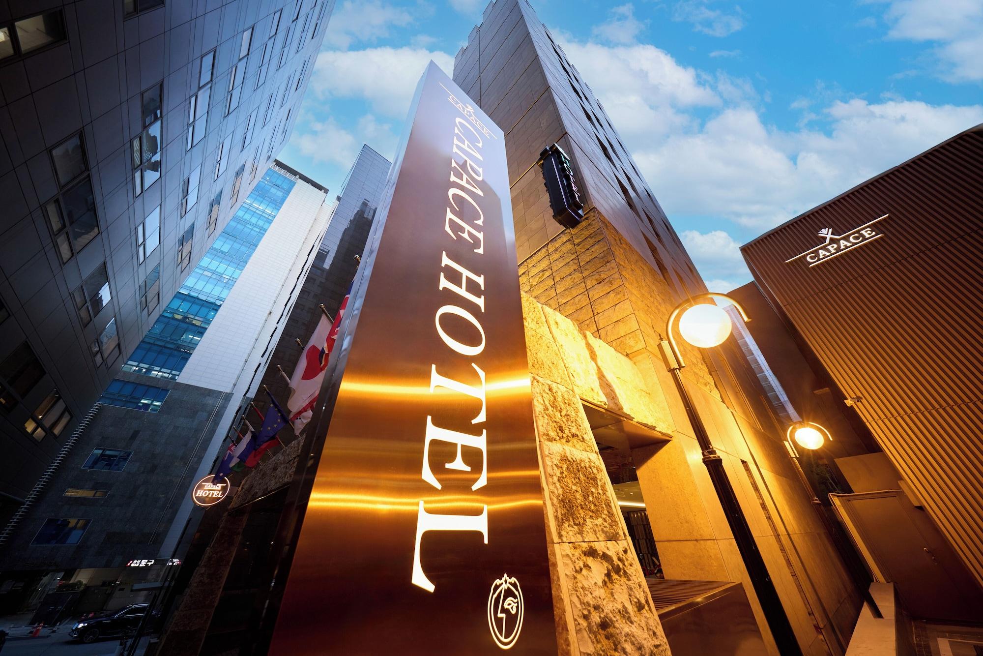 Vista Exterior Capace Hotel