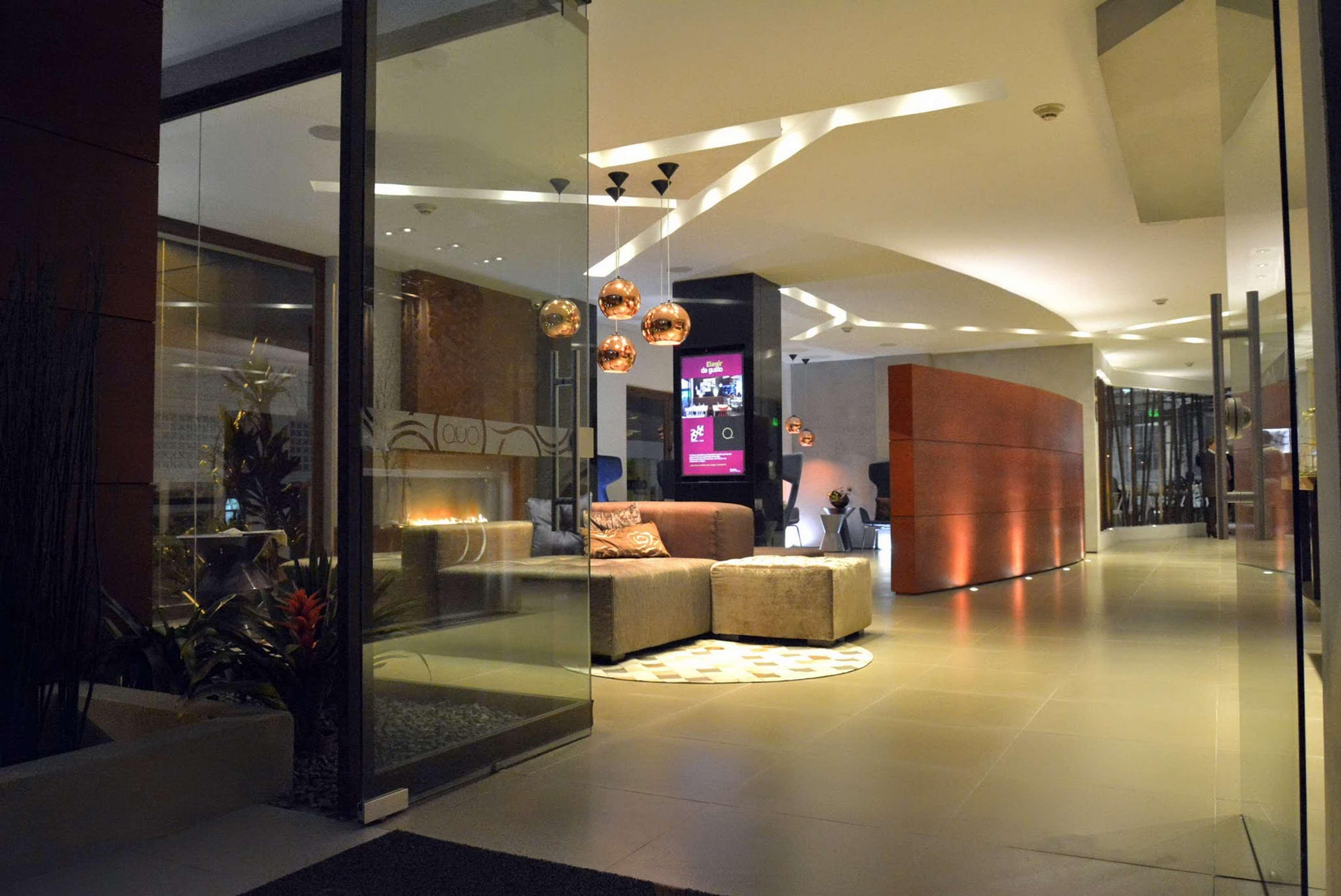 Vista Lobby Quo Quality Hotel
