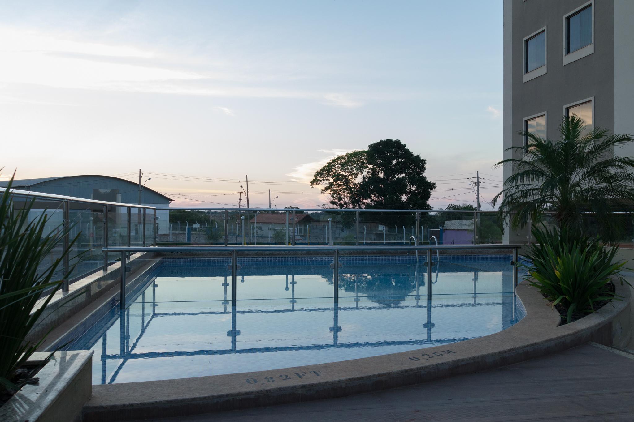 Vista Piscina Resort Hotel