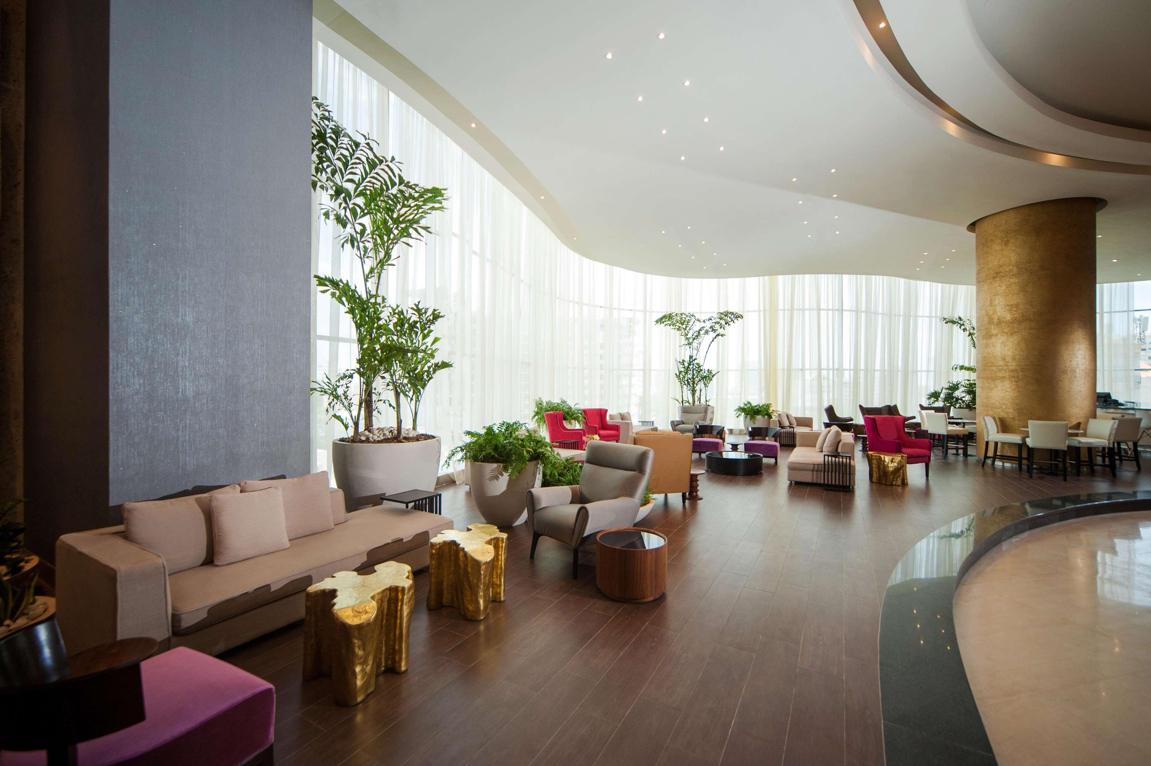 Vista Lobby Embassy Suites by Hilton Santo Domingo
