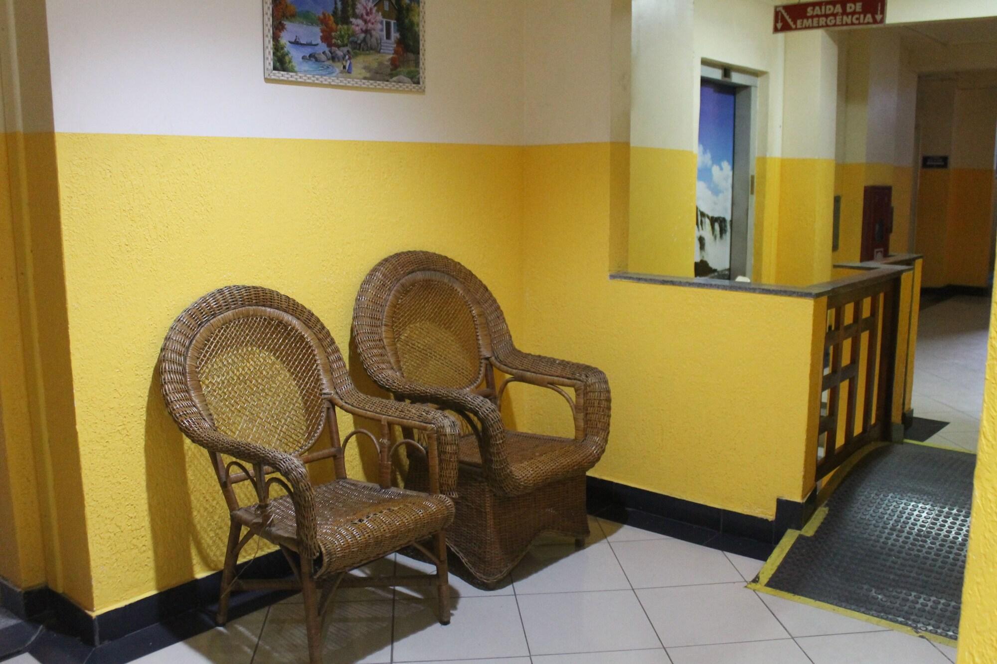 Vista Lobby Mara Hotel