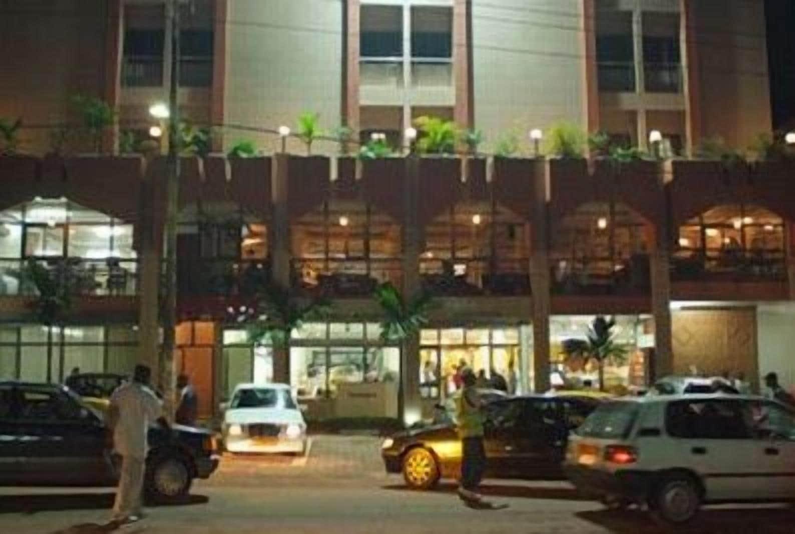 Vista Exterior Hotel Santa Lucia