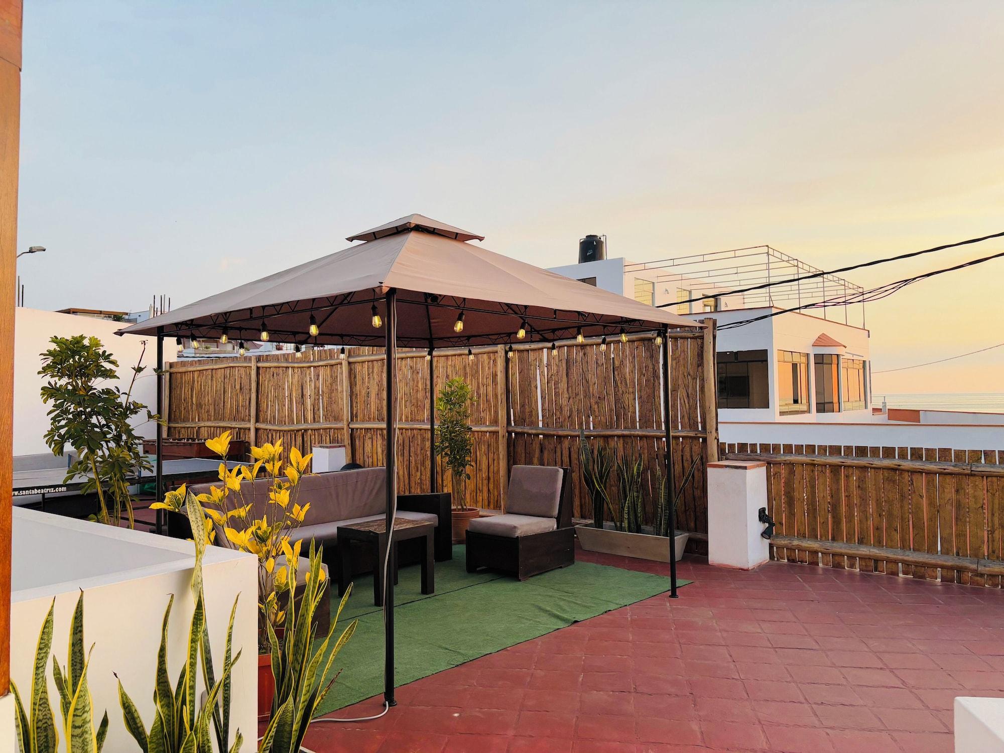 Vista Exterior El Templo Surf House