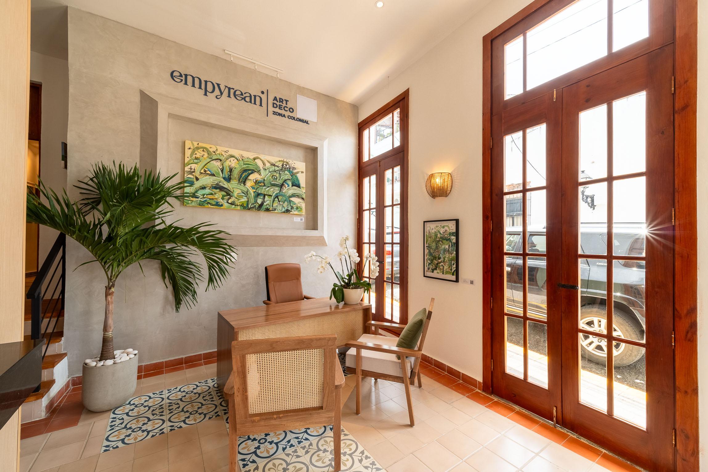 Vista Lobby Empyrean Artdeco Boutique Hotel