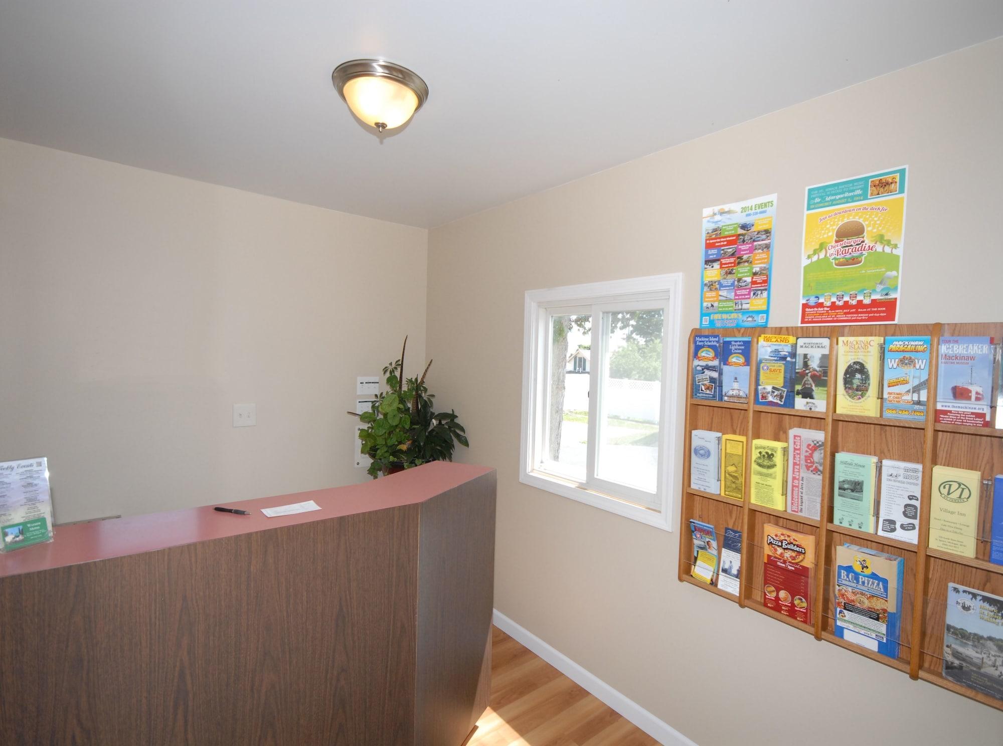 Vista Lobby Wayside Motel