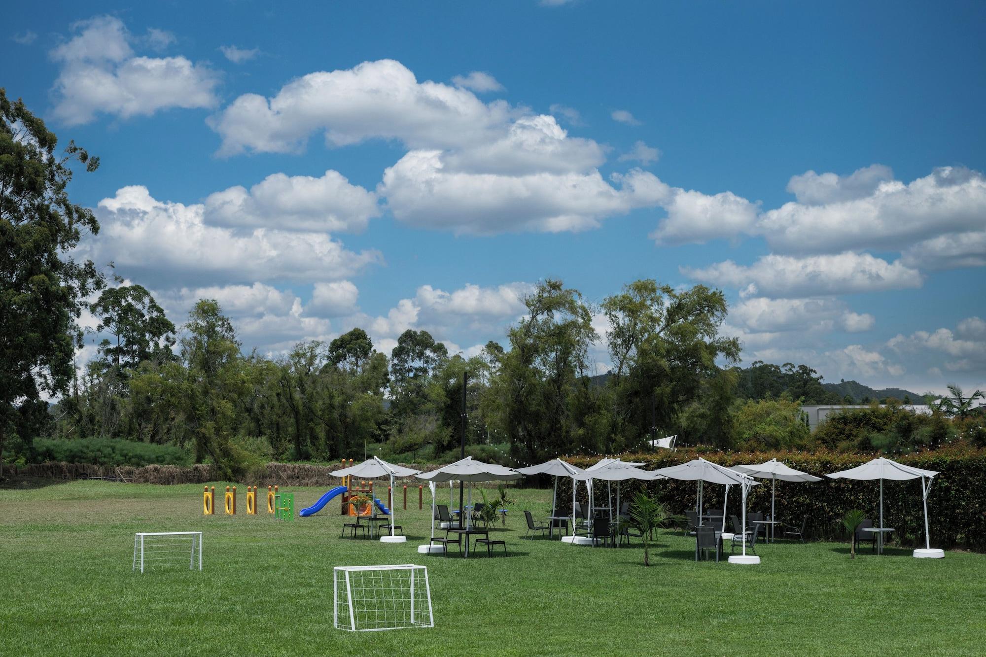 Vista Exterior Hotel Lagoon