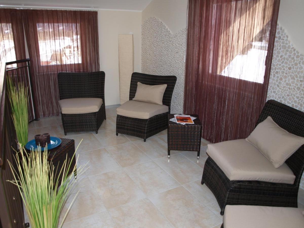 Vista Lobby Hotel Mangart