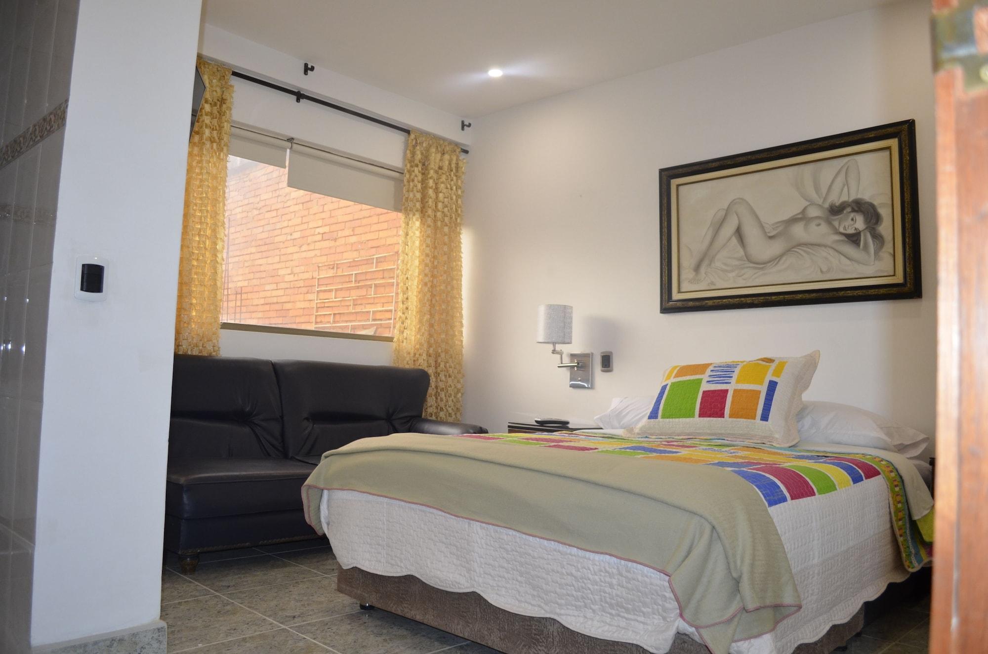 Varios Hotel Morazul