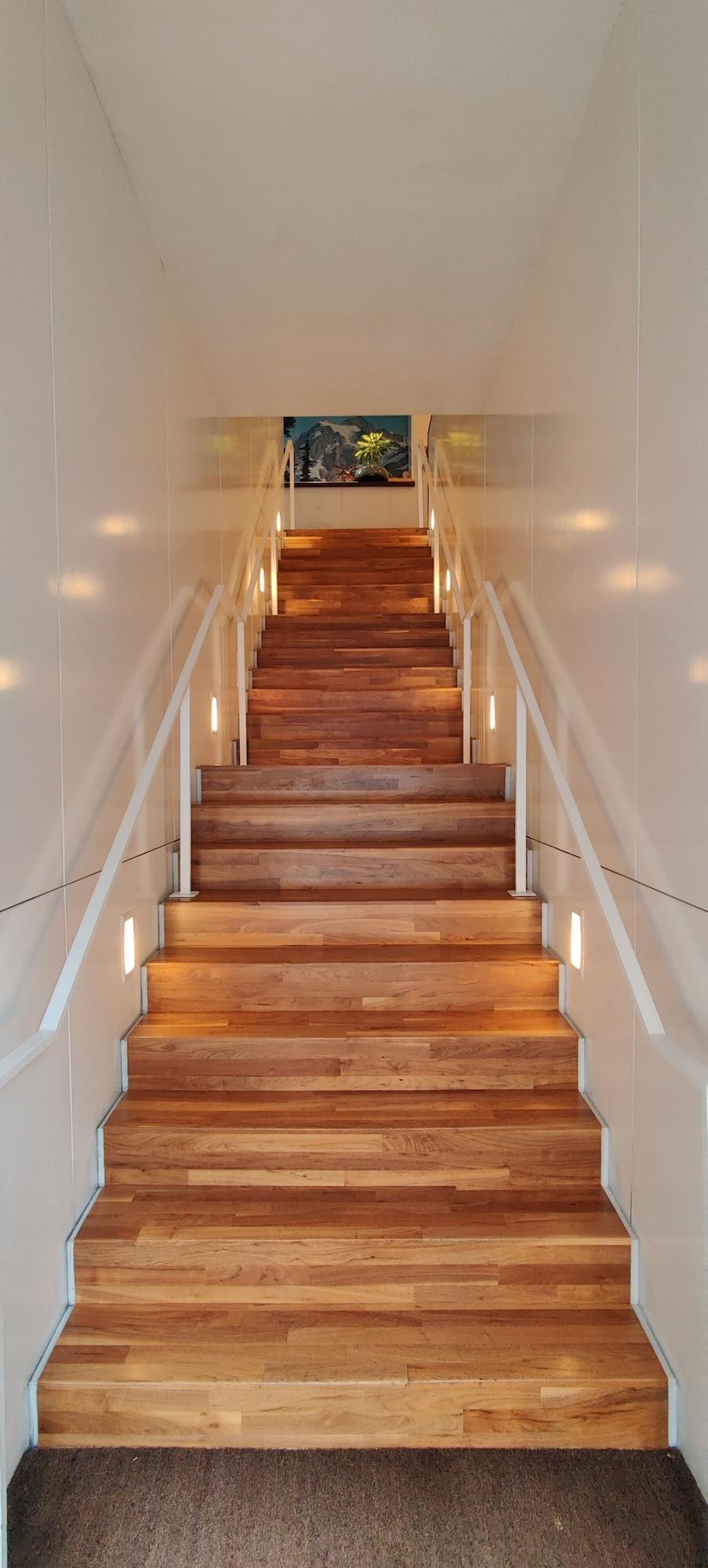 Vista Lobby Ace Hotel Seattle